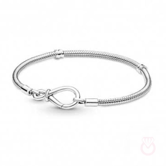 PANDORA Pulsera Pandora Moments en plata de ley Cadena de Serpiente Nudo Infinito mujer plateado  590792C00